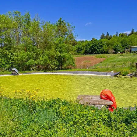 Narkoey Ecologic & Organic Farm ホテル *