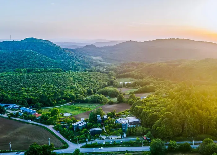 Narkoey Ecologic & Organic Farm Hotel